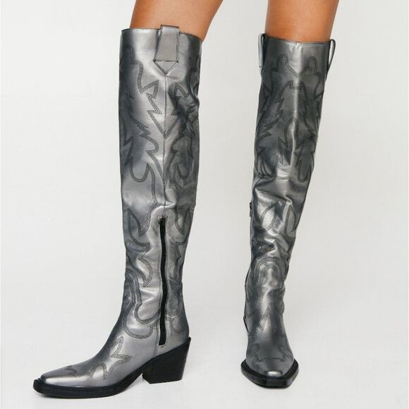 🆕👢🤠Nasty Gal Metallic Embroidered Cowboy Boots - Picture 4 of 12